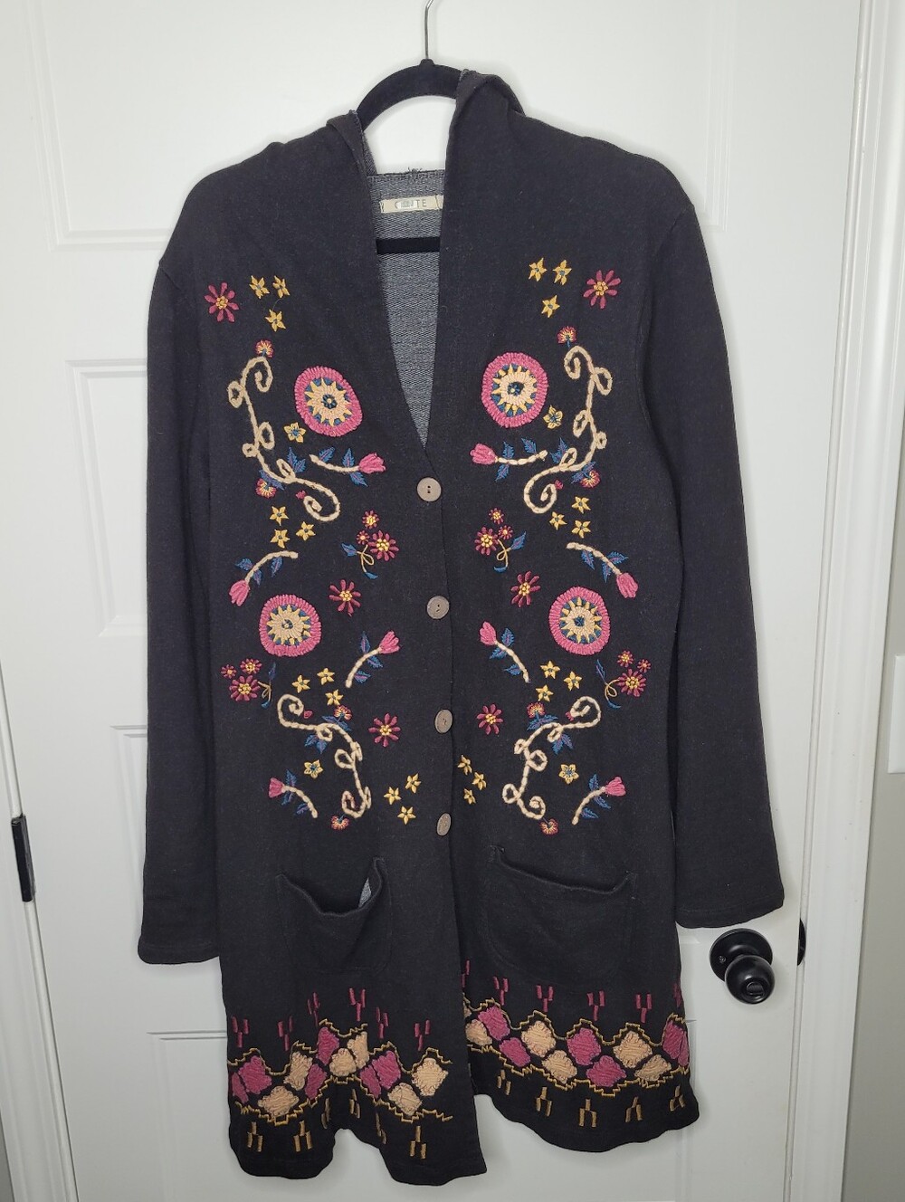 Caite black embroidered button-front duster cardigan Size L
